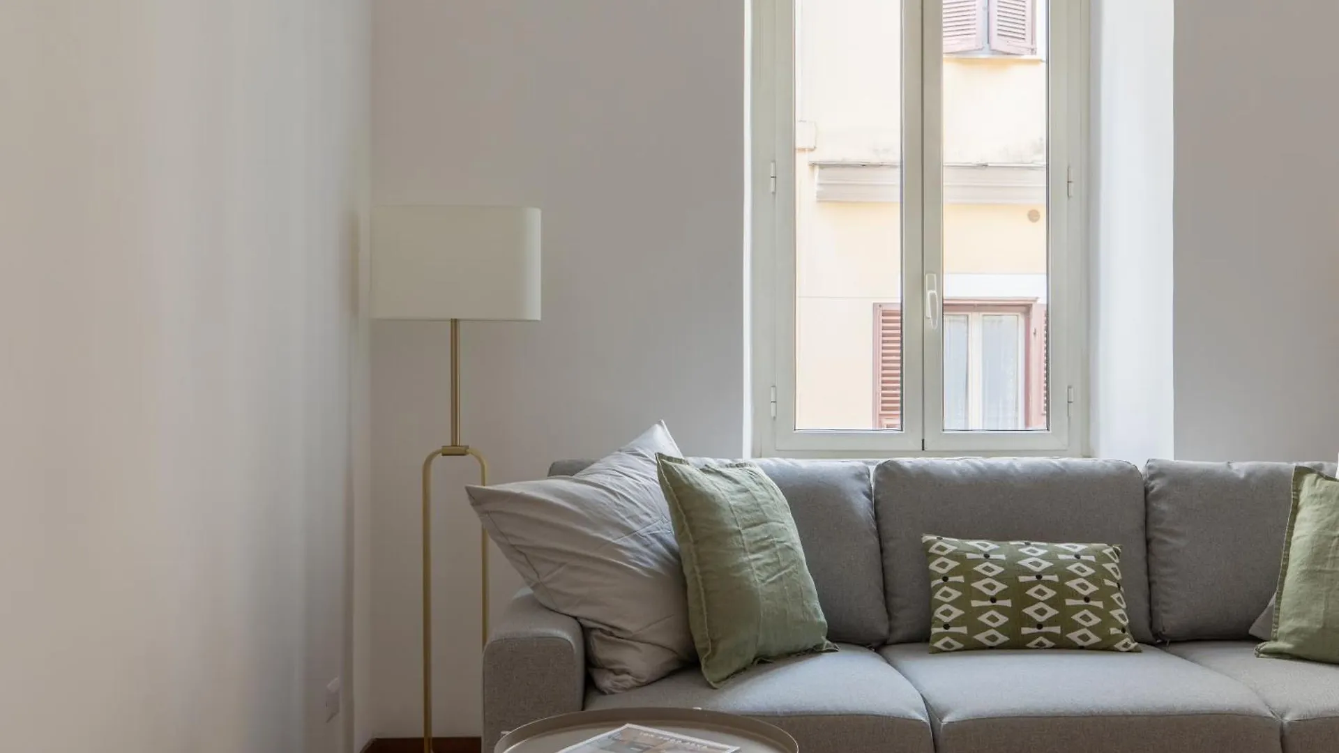 Iflat Comfortable Apartment Next To The Vatican Roma Italia